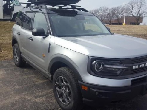 2021 Ford Bronco Sport Badlands Iconic Silver Metallic, Viroqua, WI