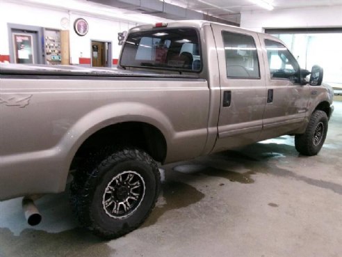 2003 Ford F-250 XLT 4dr Crew Cab 4WD SB Tan, East Barre, VT