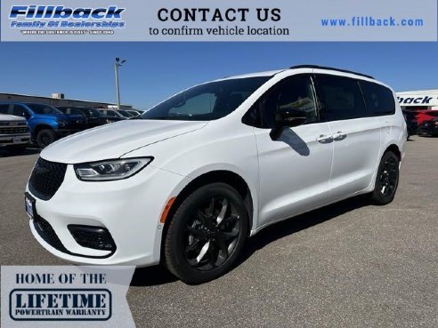 2024 Chrysler Pacifica Touring L White, Boscobel, WI