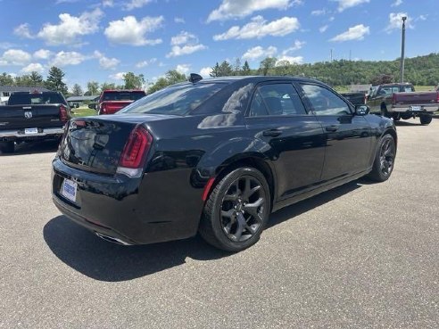 2022 Chrysler 300-Series S Black, Boscobel, WI