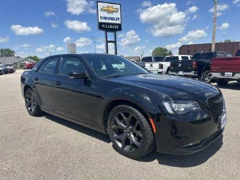 2022 Chrysler 300-Series S Black, Boscobel, WI