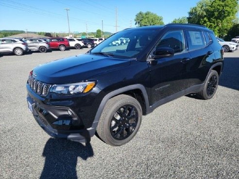 2024 Jeep Compass Latitude Black, Boscobel, WI