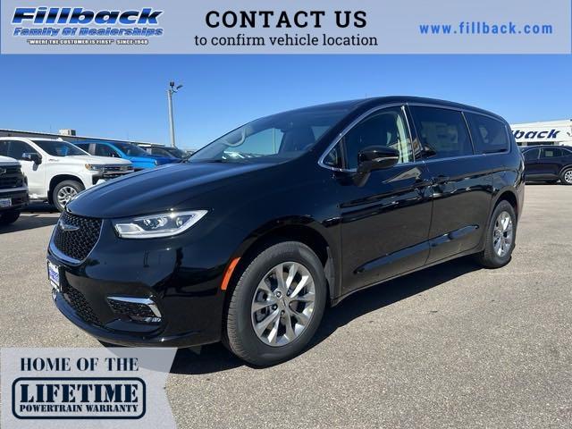 2024 Chrysler Pacifica Touring L Black, Boscobel, WI