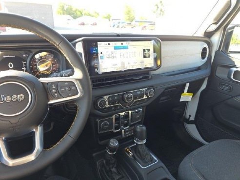 2024 Jeep Wrangler Sahara White, Boscobel, WI