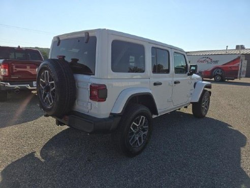 2024 Jeep Wrangler Sahara White, Boscobel, WI