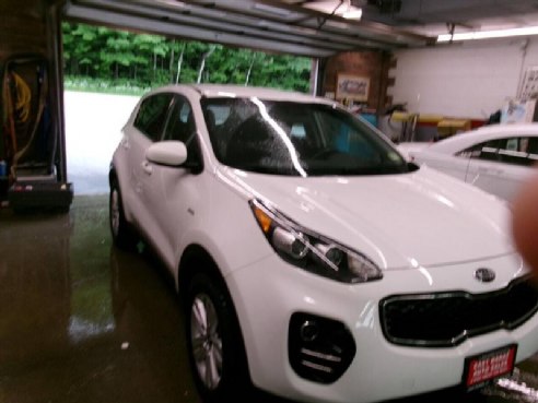 2018 Kia Sportage LX AWD 4dr SUV White, East Barre, VT