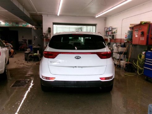 2018 Kia Sportage LX AWD 4dr SUV White, East Barre, VT