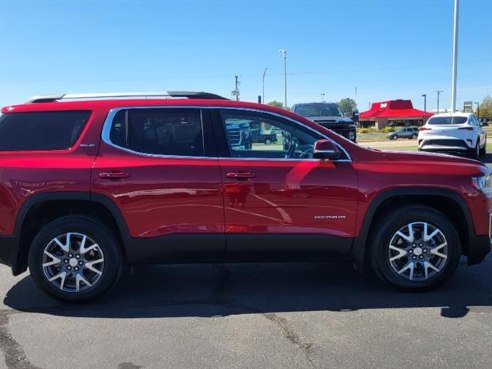 2022 GMC Acadia SLE Red, Viroqua, WI