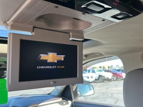 2017 Chevrolet Suburban Premier White, Viroqua, WI