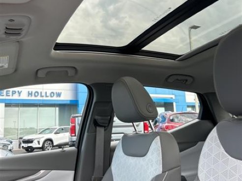 2022 Chevrolet Bolt EUV Premier Blue, Viroqua, WI