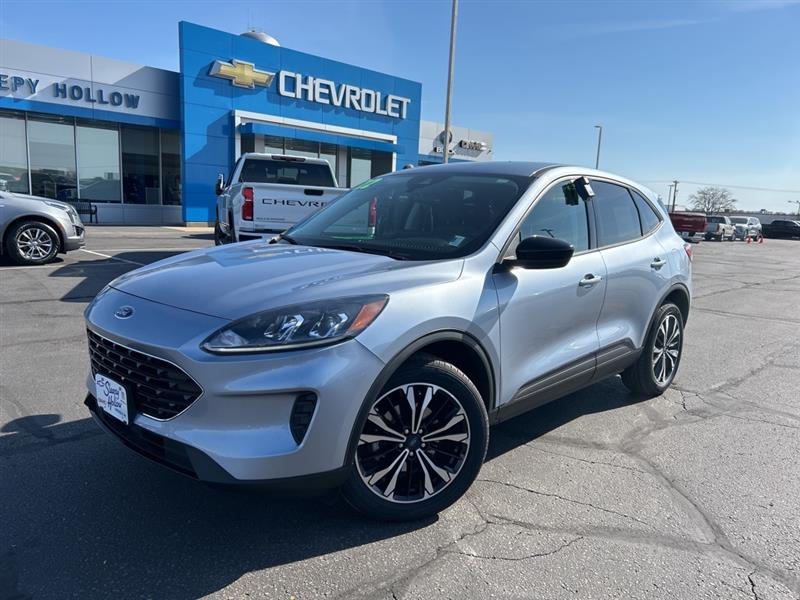 2022 Ford Escape SE Blue, Viroqua, WI