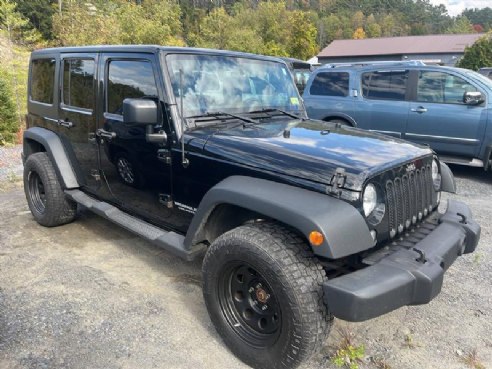 2017 Jeep Wrangler Sport 4x4 4dr SUV Black, East Barre, VT