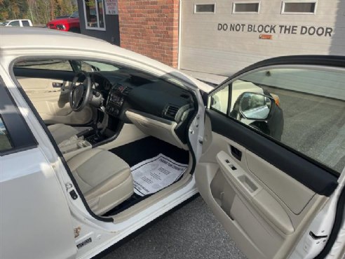 2013 Subaru Impreza 2.0i AWD 4dr Sedan 5M White, East Barre, VT