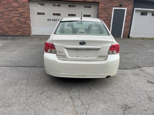 2013 Subaru Impreza 2.0i AWD 4dr Sedan 5M White, East Barre, VT