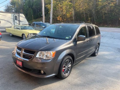 2017 Dodge Grand Caravan SXT 4dr Mini Van Black, East Barre, VT